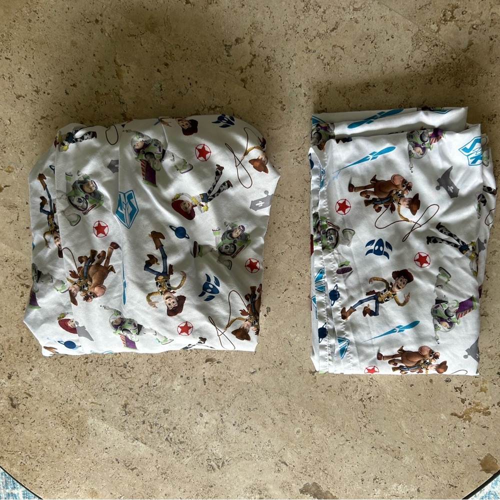 Toddler Bed Fitted Sheet and Flat Sheet, Toy Story.